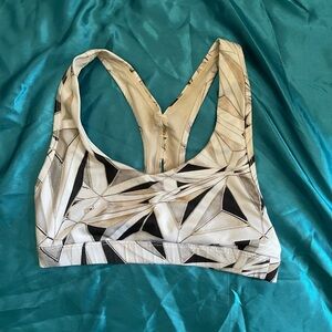 Forever 21 Tan and Black Geometric Print Sports Bra